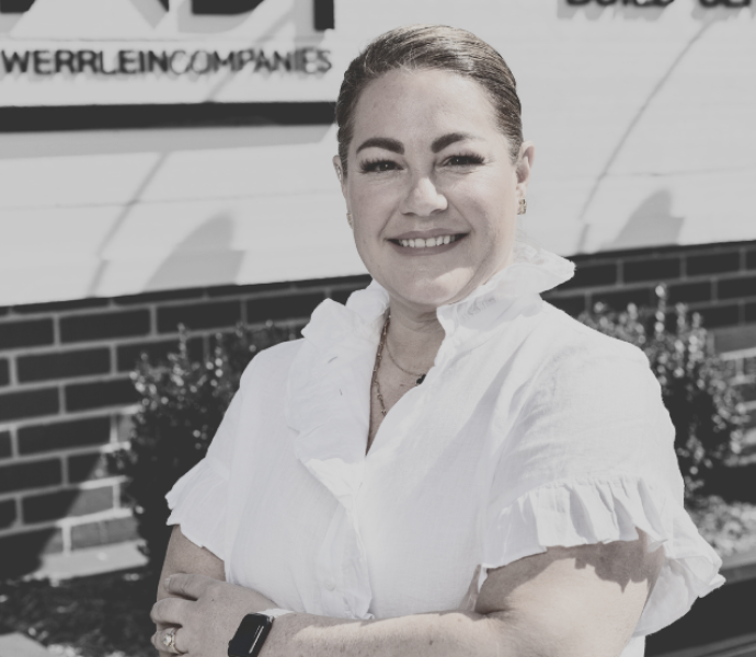 LISA GRANZOW BROKER ASSOCIATE